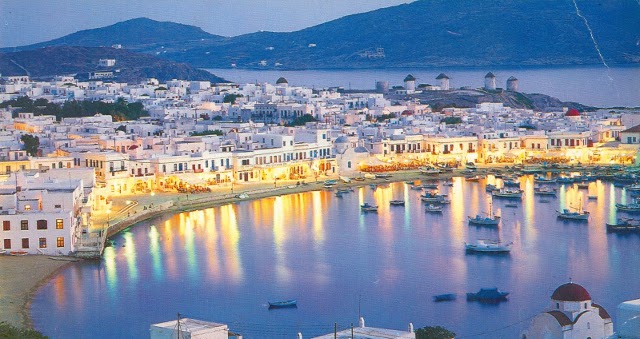 ¿Qué visitar en Mykonos y Santorini?